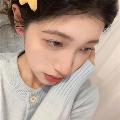 明天、我会成为谁的女友
